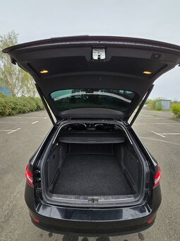 Predam Škoda superb combi 2.0tdi 110kw 2016 Laurin & Klement - 17