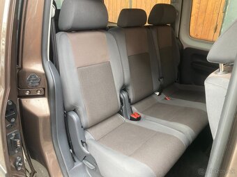 VOLKSWAGEN CADDY MAXI 1,6TDi 7míst tažné novébrzdy - 17
