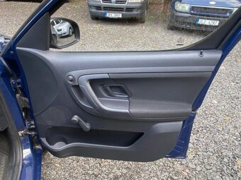 Škoda Praktik 1.2htp 51kW ABS AIRBAG 2013 ČR STK 6/27 - 17