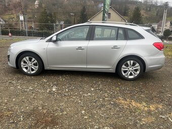 Chevrolet Cruz ST 2.0 diesel 120kw A/T prevodovka 185 000 km - 17