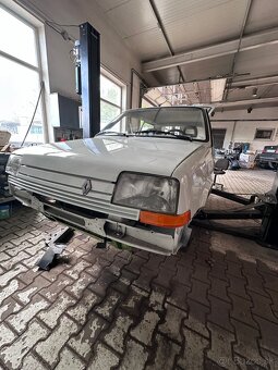 Renault super 5  1.4i cat - 17