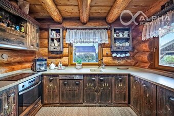 Zrubový rodinný dom so stavebným pozemkom, Veľká Lomnica - 17