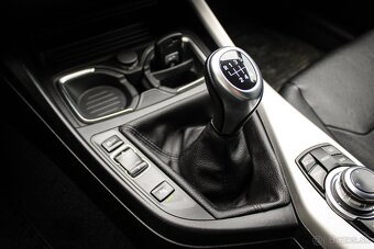 BMW Rad 1 120d xDrive - 17