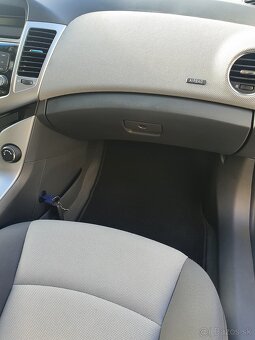 Cruze - 17