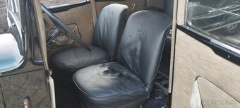 Peugeot 301C - 17