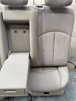 Sedadla Mercedes-Benz W211 sedan facelift - 17