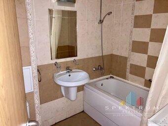 SPEKTRUM REALITY- 3-izbový  apartmán v Rezorte Royal Holiday - 17
