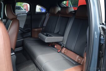 Mazda MX-30 e-Skyactiv First Edition / Luxury Vintage - 17