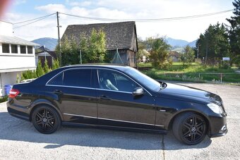 Mercedes-Benz E trieda Sedan 350 CDI Blue Elegance 4matic - 17
