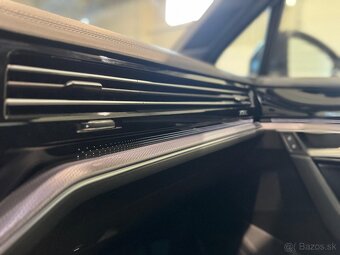 Volkswagen Touareg R-Line 4Motion Matrix, Night Vision, Vzd. - 17