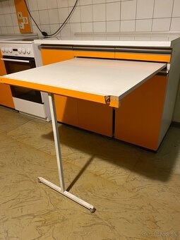 Retro kuchynská linka ASTA - 17