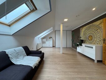 ✨ NA PREDAJ: Rodinný dom len 4 km od Piešťan - 17