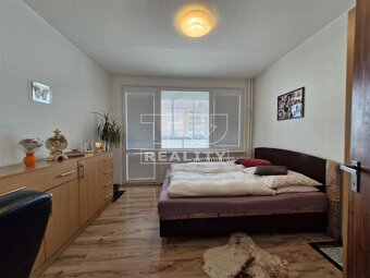 Na predaj 2 izbový byt s 3 balkónmi 77,44 Bánovce nad... - 17