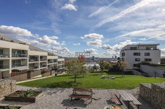 | nadštandardný 3i byt s terasou, 2x parking, BA III.,118,43 - 17