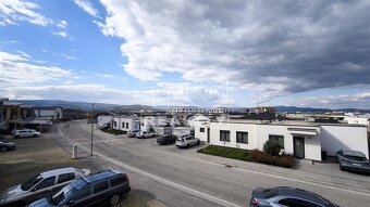 NOVOSTAVBA s veľkou terasou a 2x parkovné miesto: veľký... - 17