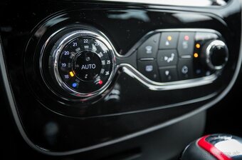 Renault Clio 1.6 Turbo R.S. EDC, 147kW - 17