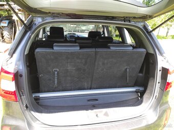 KIA SORENTO 2.2CRDi - 4x4 - 197KW - - 17