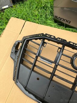 maska mrizka grill audi q7 20- cerna - 17