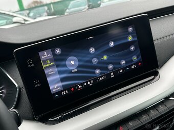 Škoda Octavia E-Tec 1.5 TSi + Hev DSG, r.v.: 2021 - 17