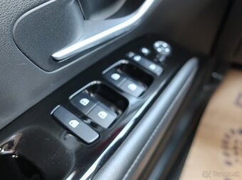 Hyundai Tucson 1.6T-GDi 110kW SMART NAVI ZÁRUKA - 17