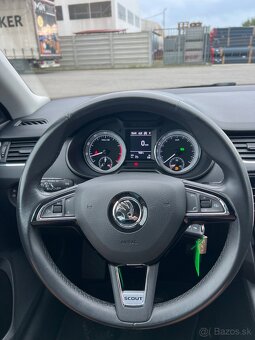 Škoda Octavia 3 facelift Scout 2018 dsg 4x4 - 17