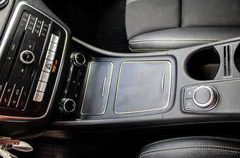 Mercedes-Benz CLA 200 d A/T, 100kW (2016) - 17