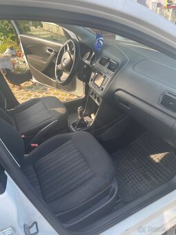 volkswagen polo - 17