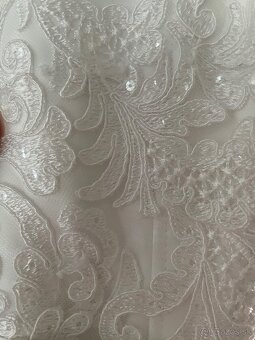 Svadobné šaty navrhnuté a ušité na mieru - 17