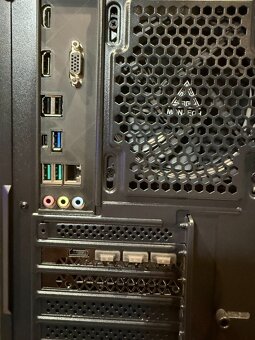 Herný počítač i5-12400F / RTX 3060 Ti / 16GB / 500GB SSD - 17