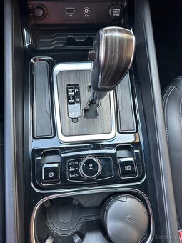 SsangYong Rexton Sport 2.2L 4wd - 17