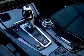 BMW 525d 8A/T 150kW (bohatá výbava, kompetná serv.história) - 17
