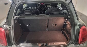 MINI Cooper SE 135kW 2022| Záruka 3/2027 | 22tkm |MAX výbava - 17