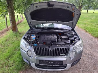 Škoda Yeti 1.6TDi 77Kw,r.v.2012,Po STK a servise,1.majitel - 17