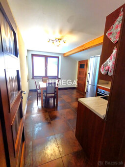 EXKLUZÍVNE NA PRENÁJOM VEĽKOMETRÁŽNY BYT 157M²  v meste HUME - 17