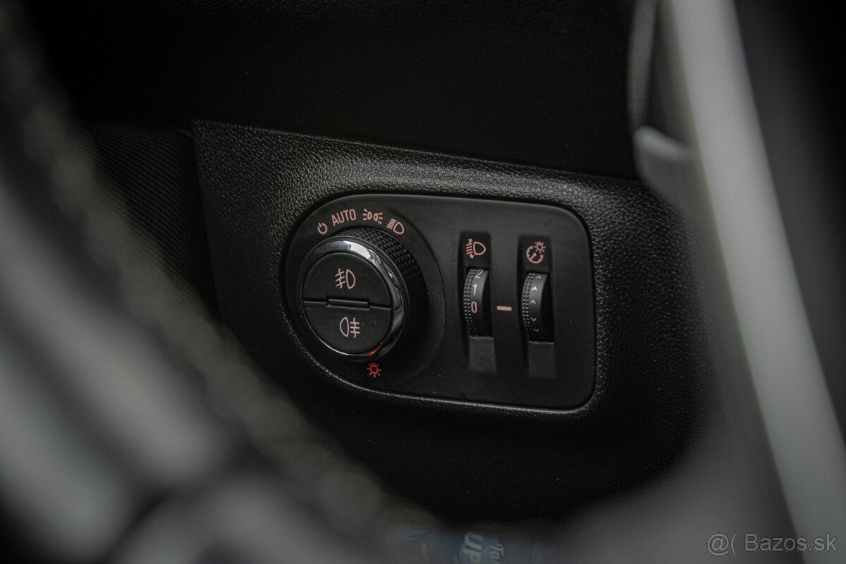 Opel Corsa 1.4 Excite, 66kW - 18