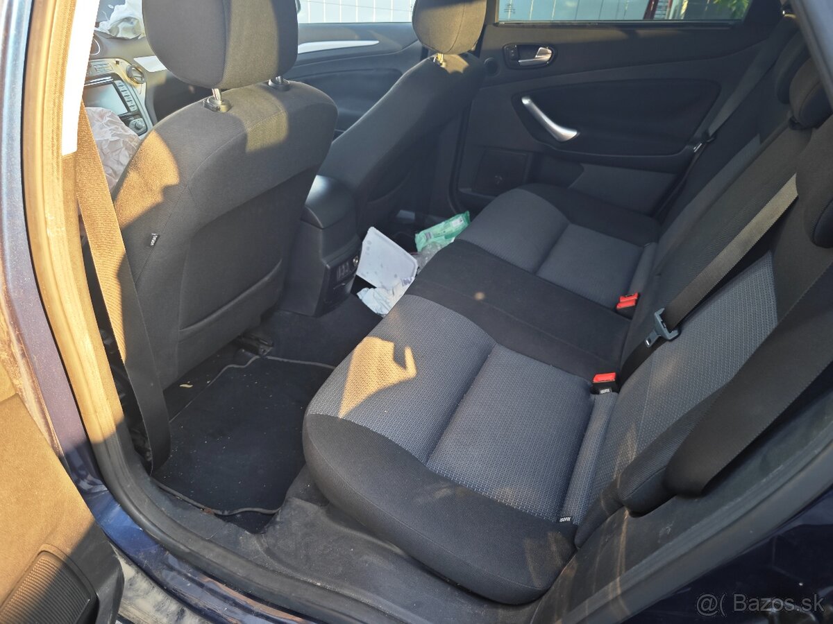 Ford Mondeo Mk4 2.0tdci titanium na diely - 18