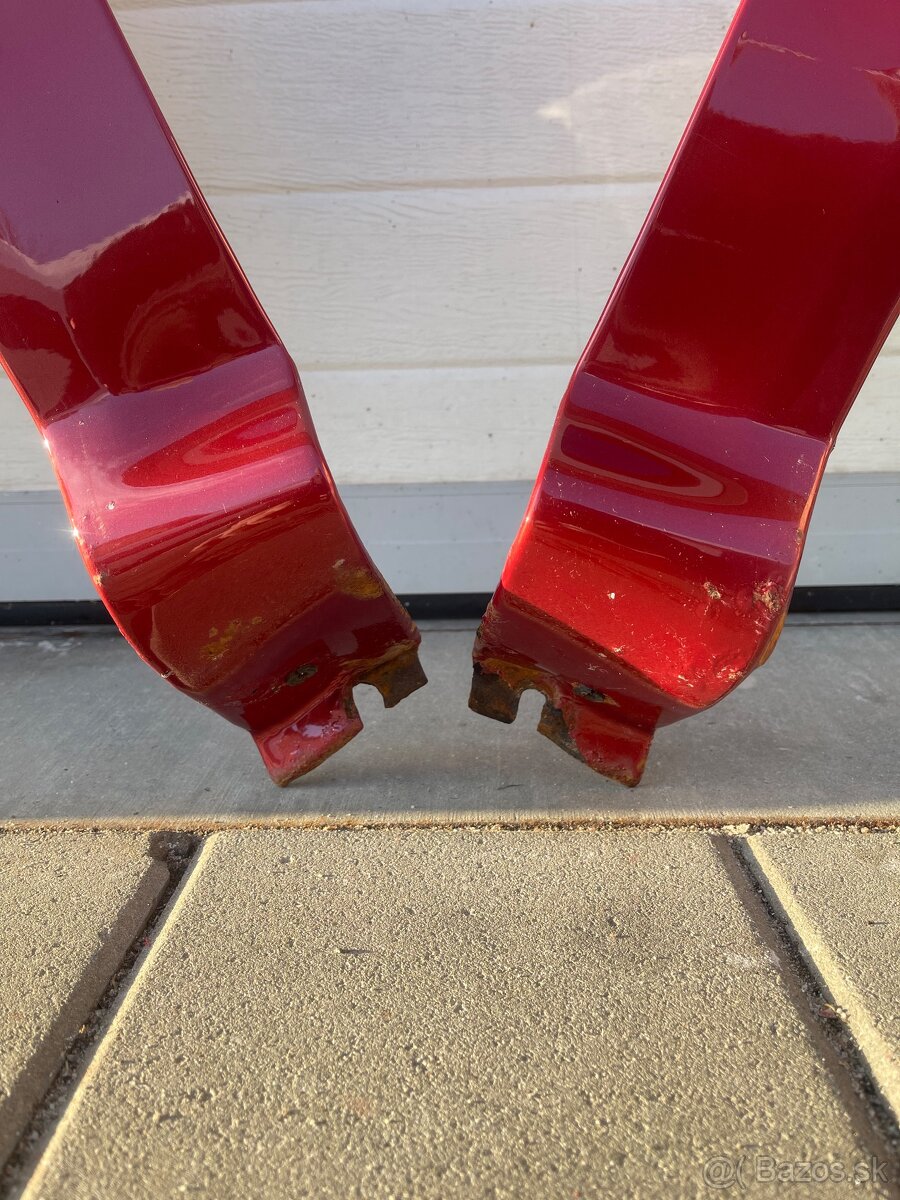 Predné blatniky Škoda Octavia 1 9770 - 18