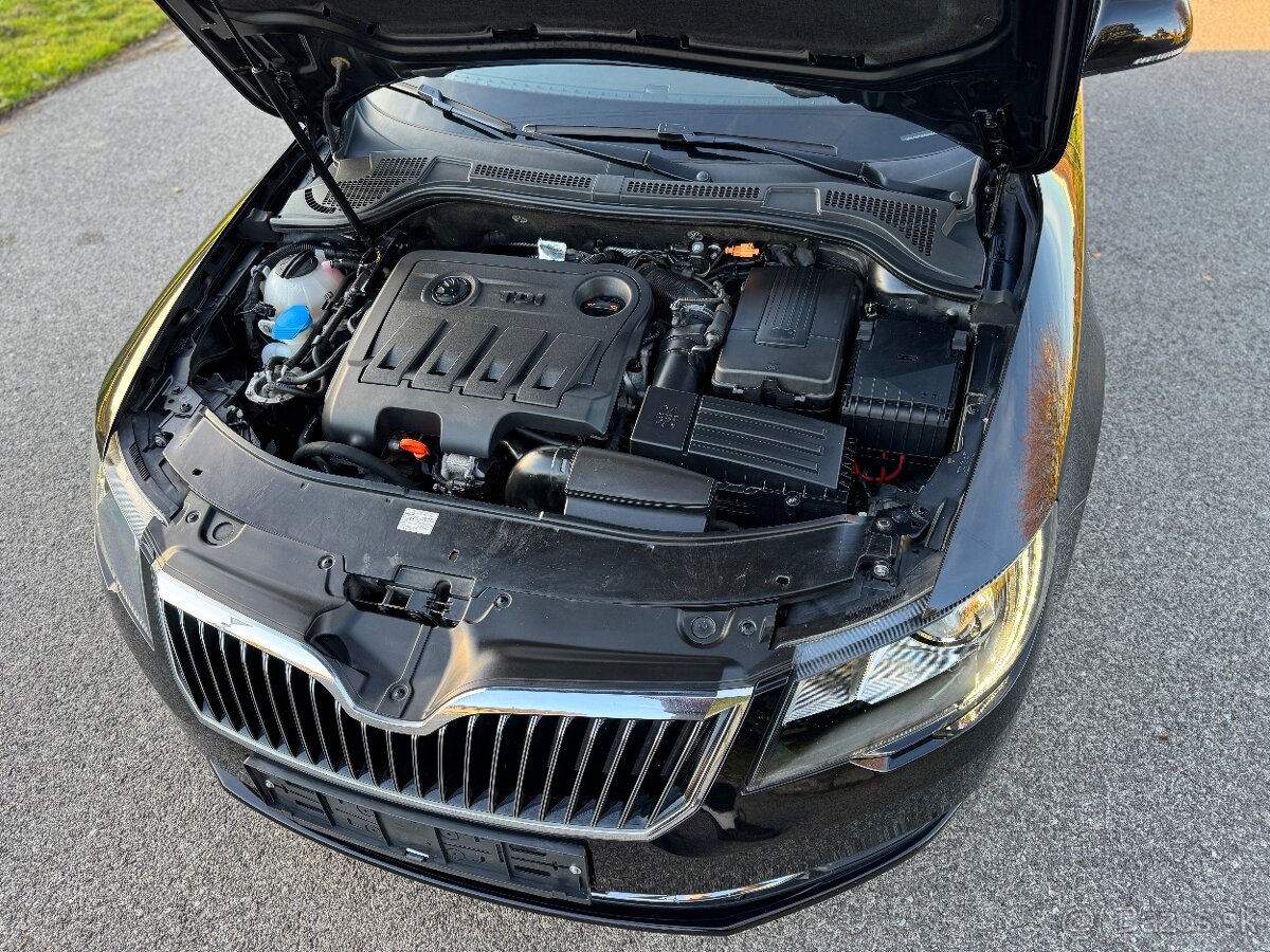 Škoda Superb Combi 2.0 TDI L&K DSG 4x4 125KW - 165.000 km - - 18
