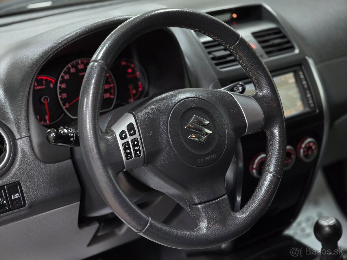 Suzuki SX4 100th Anniversary Edition 4WD 1.6i 107k - 18