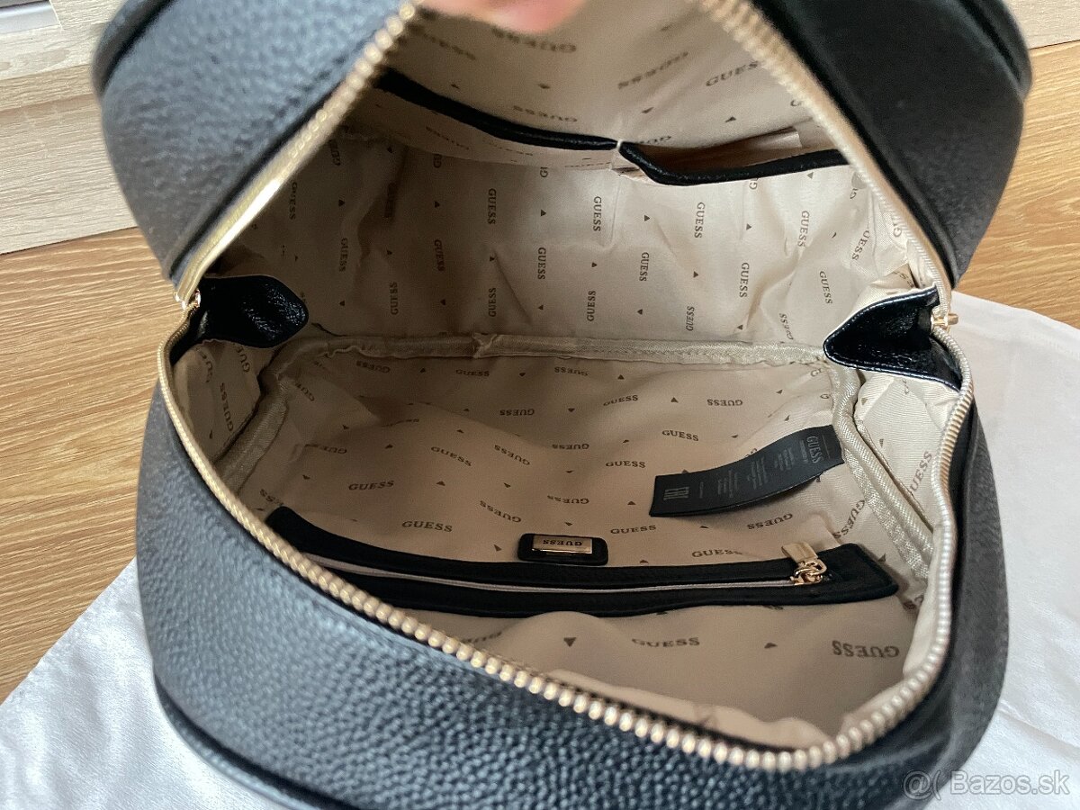 Guess Haidee ruksak - 18