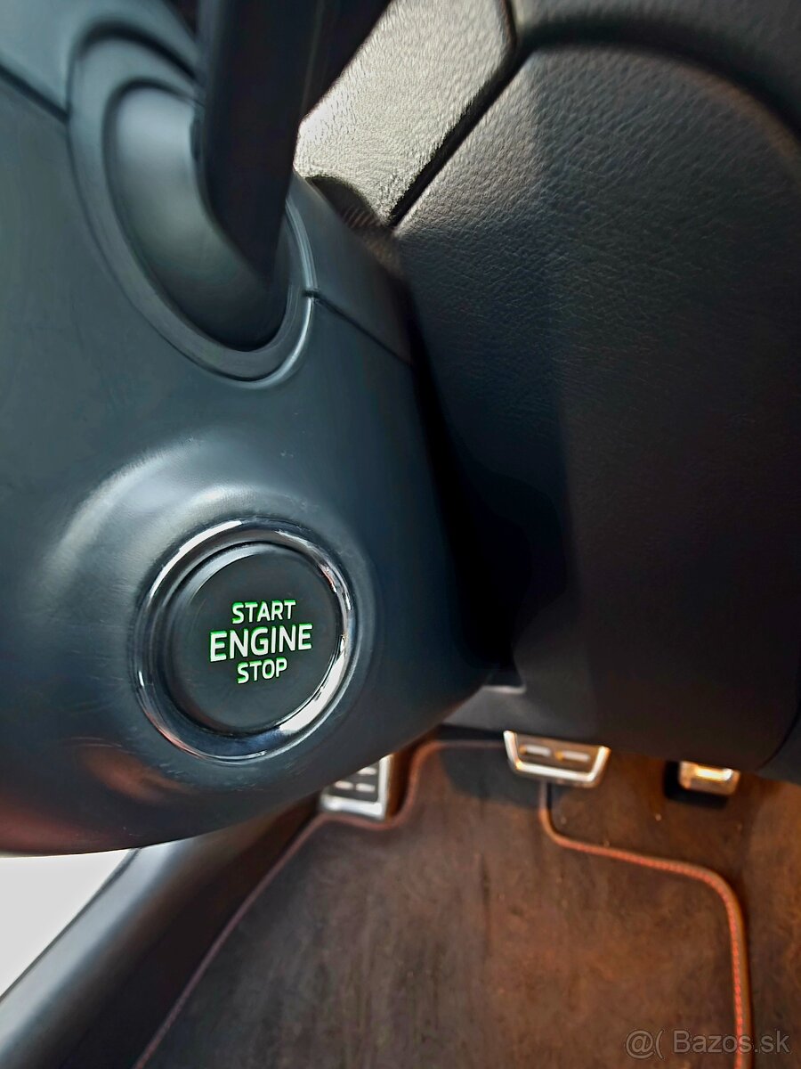 ŠKODA OCTAVIA RS Combi 2.0 TDI /facelift,Webasto✅️ - 18