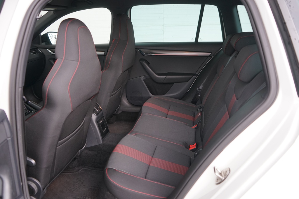 502- Škoda, Octavia Combi, 2019, nafta, 1.6 TDI Style,85kw - 18