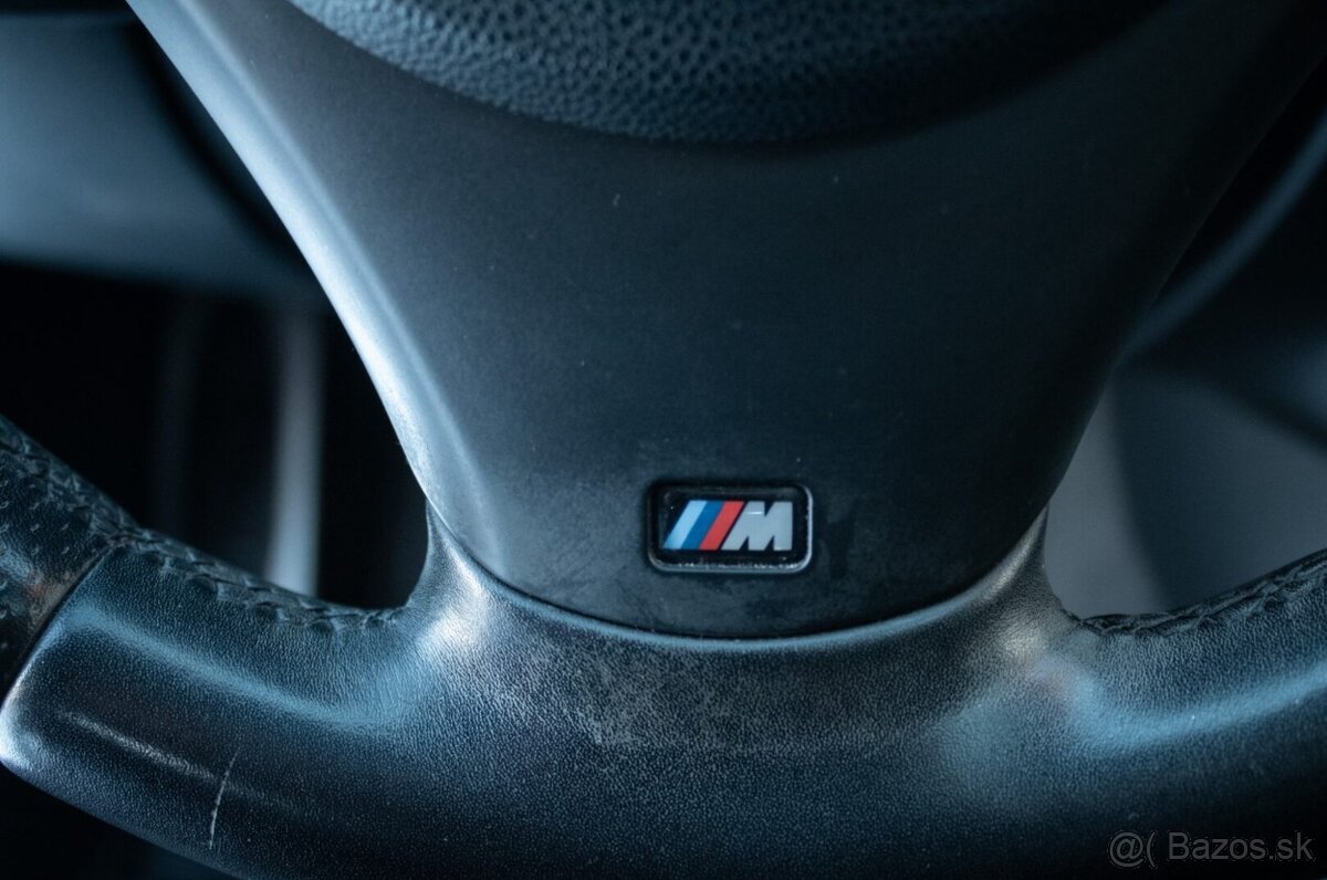 BMW X1 XDrive 18d M-packet - 18