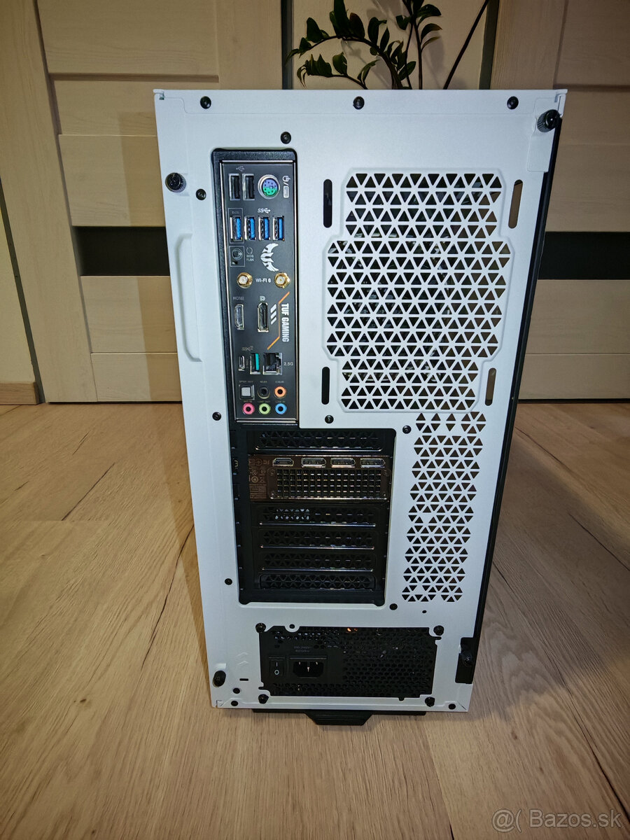 Premium PC / Ryzen 9 5950X / RTX 3070 FE / 32GB CL14 / 2TB - 18