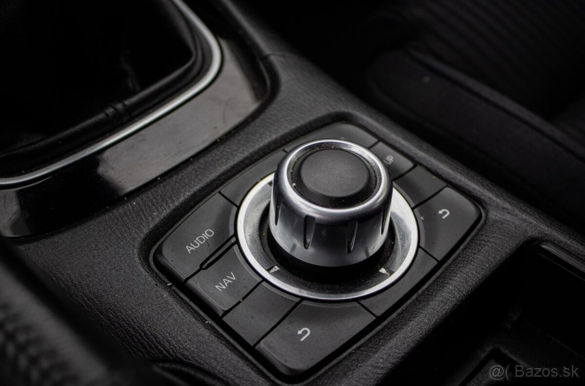 Mazda 6 Combi 2.2 Skyactiv-D, 110kW, M6 - 18