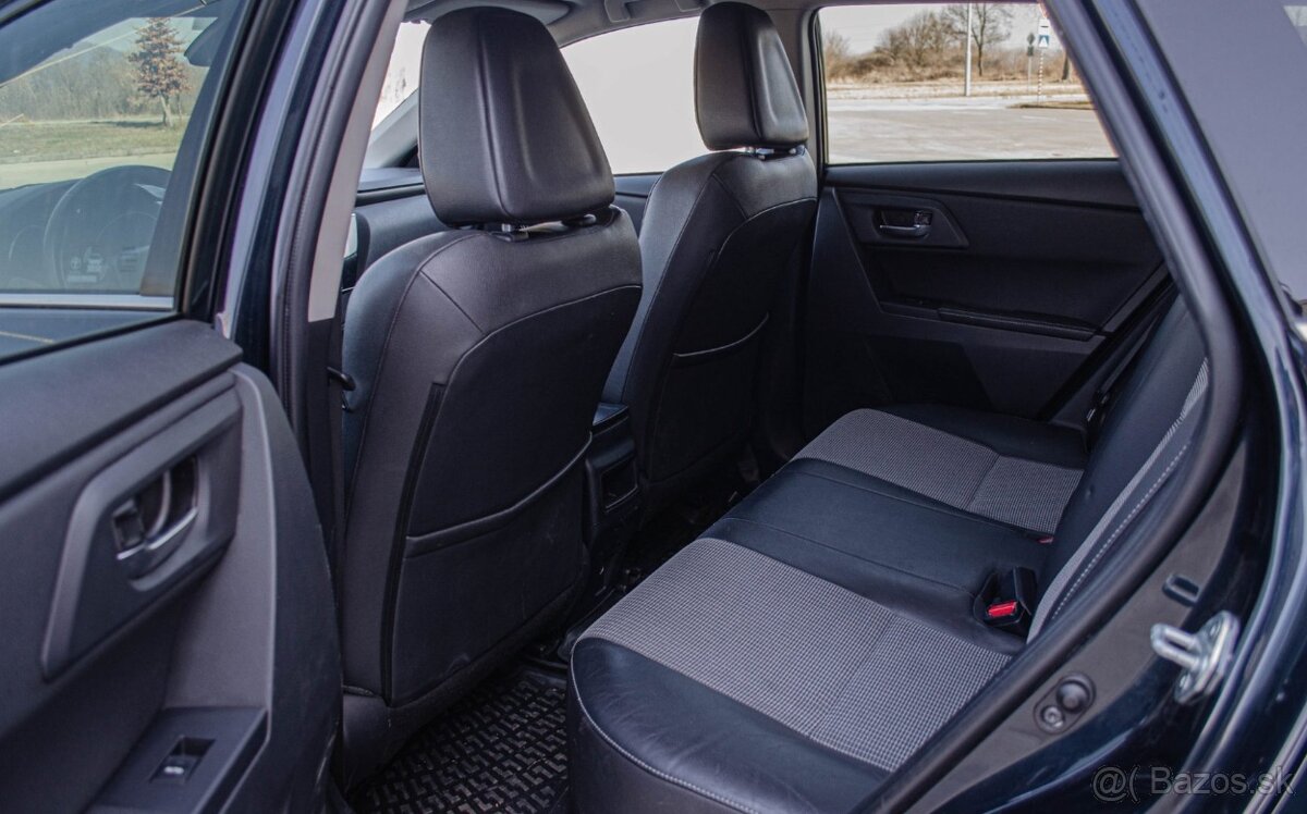 Toyota Auris 1.6i Automat LPG - 18