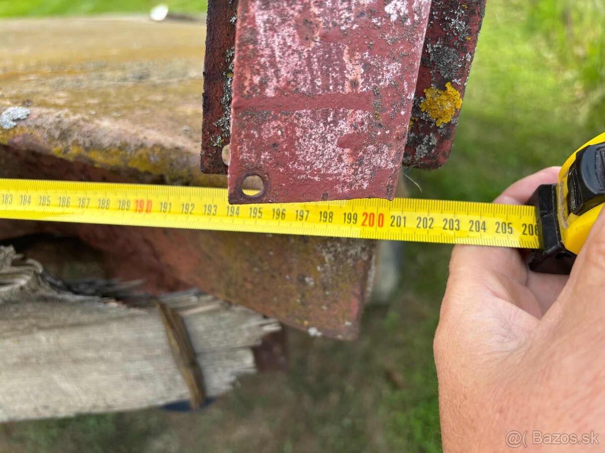 Predám obojstranne vyklápaciu vlečku za traktor - 18