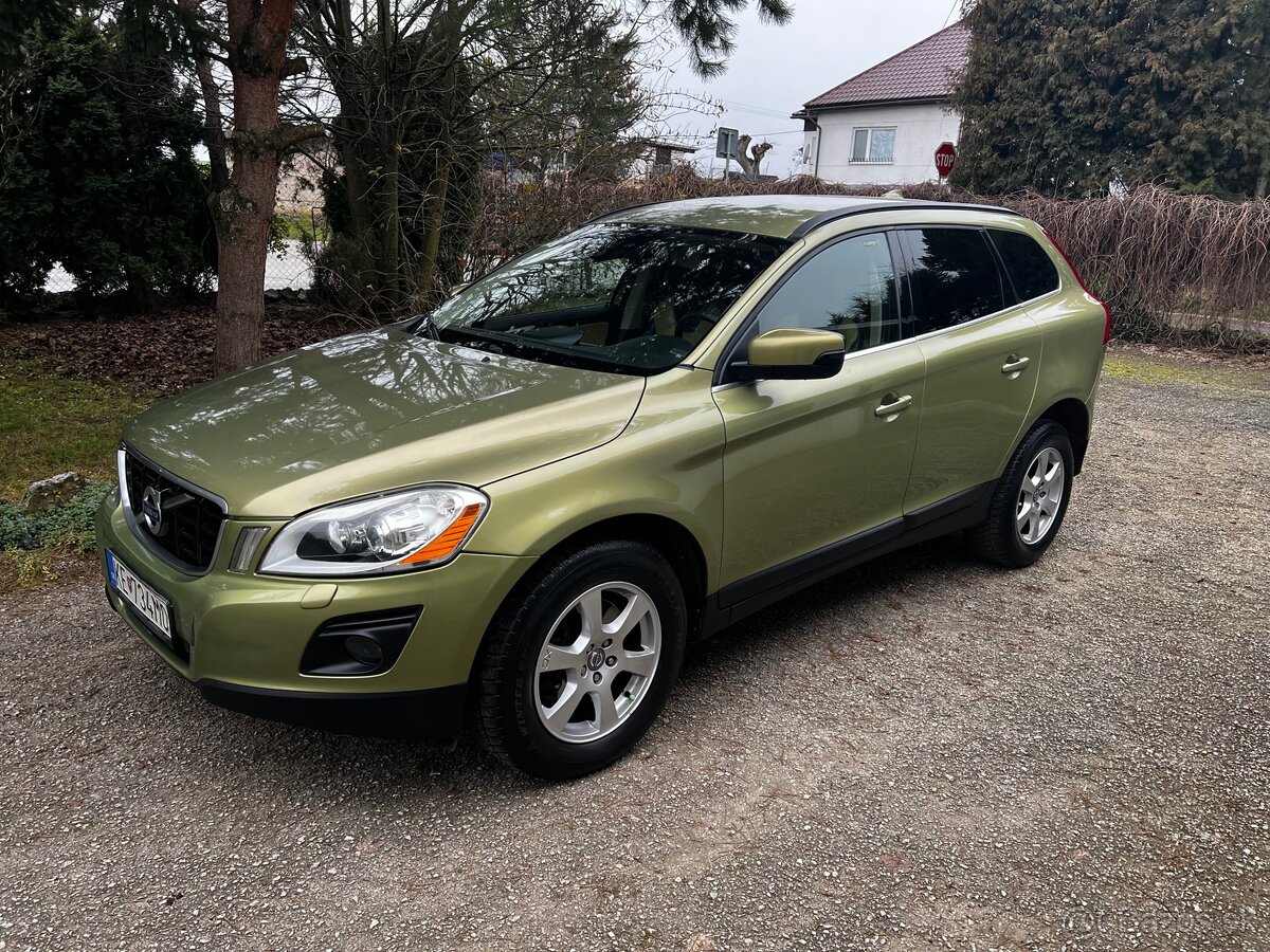 Volvo XC60 2.4D5 - 18