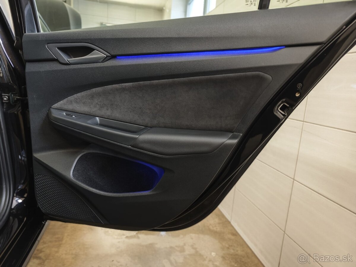 Volkswagen Golf VIII Variant STYLE - DSG, MATRIX, - 18