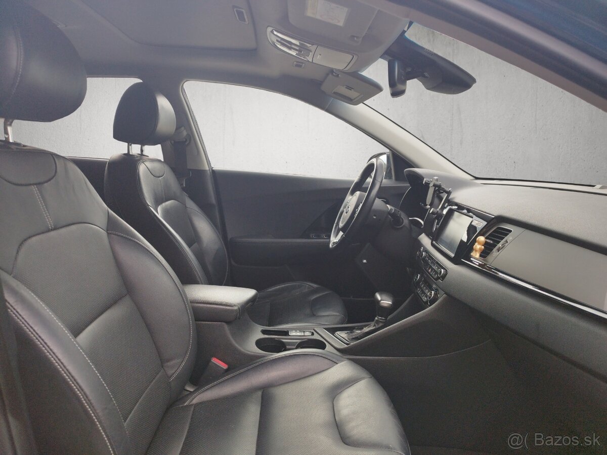 Kia Niro 1,6 GDi HEV PLATINUM - 18